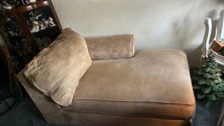 Lounge chair