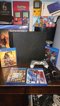 PS4 Pro 1TB Bundle with 4 Games