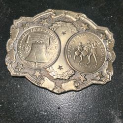 Belt buckle