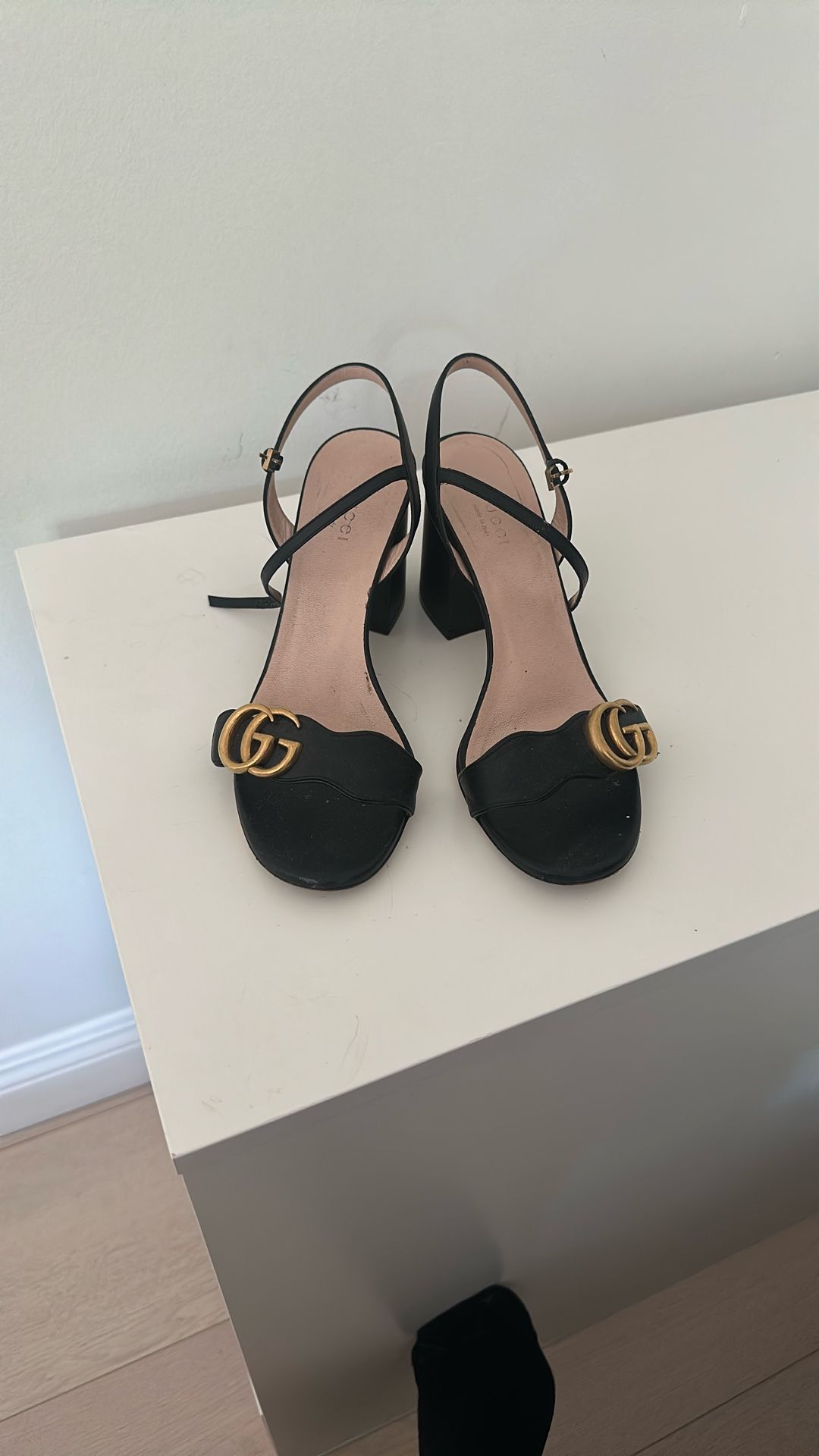 Gucci Shoes Size 37.5