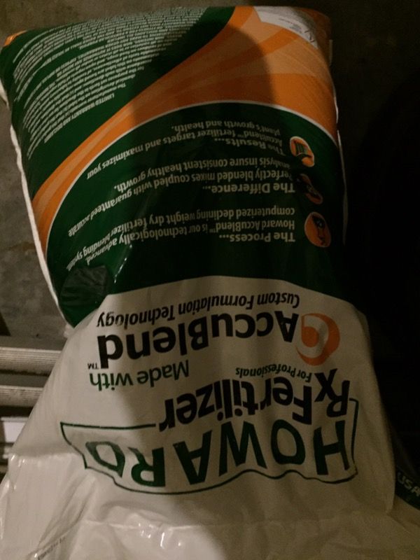 Lawn howard fertilizer accublend commercial use