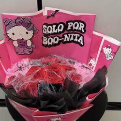 Natural Flower Spooky Bouquet 