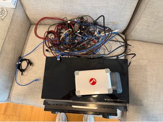 Electronic equipment + Cables