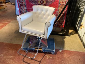 White Leather Salon Chair for Hair Stylist