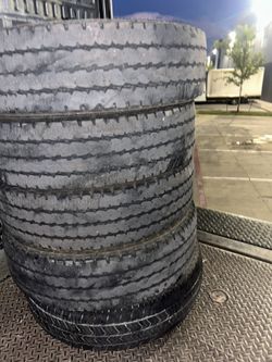 LT235/80/R17