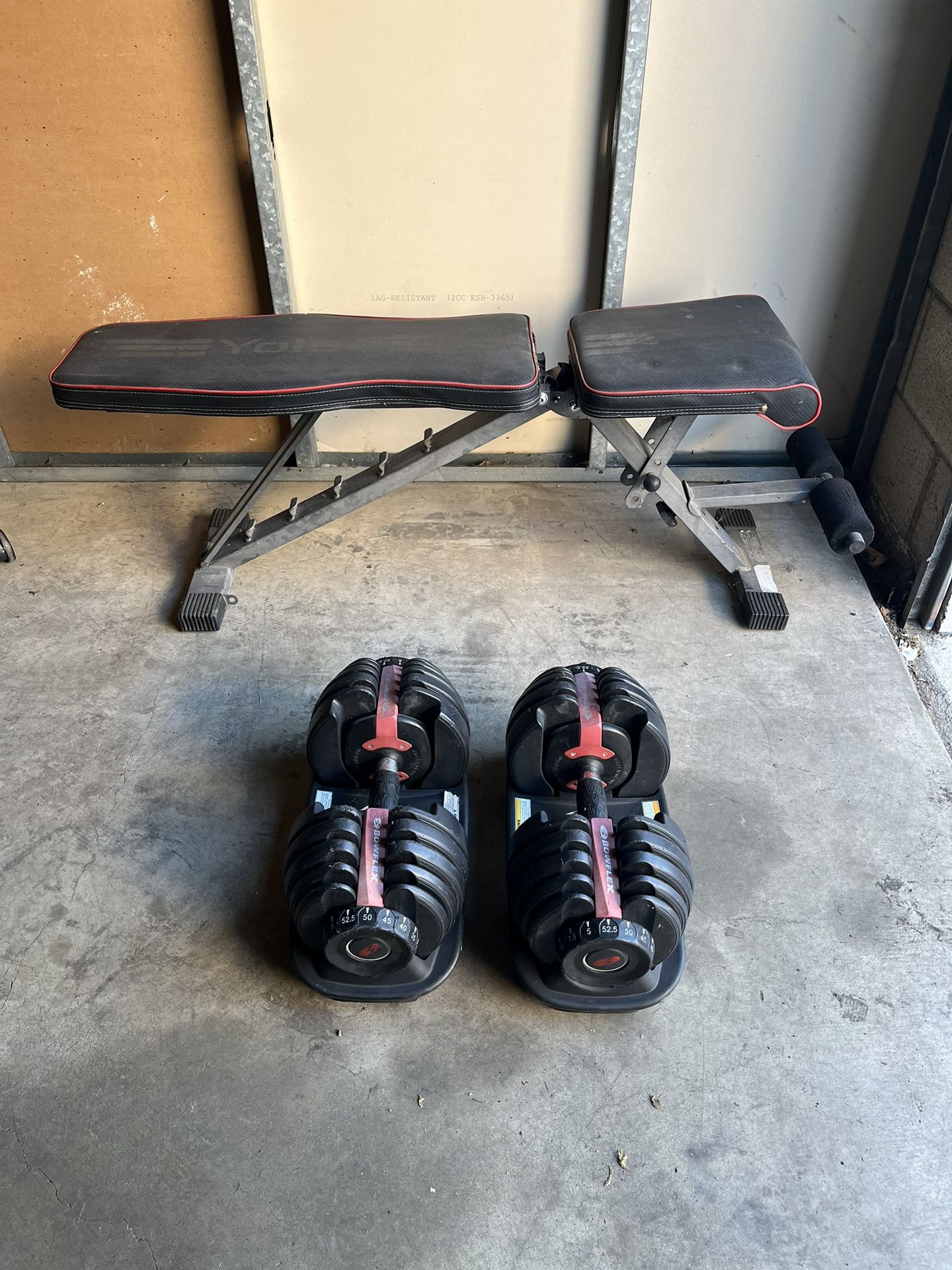 Dumbbell Adjustable Weights BowFlex 5-52.5lb with Weight Bench Press