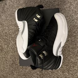 Jordan 12 Retro Playoffs (2022) Size 5.5