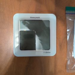 Honeywell Home Wifi Thermostat Lyric Pro Series 