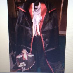 Kids Halloween Costumes (Vampire,Pirat,Ninja,Darth Vader) ea size 6-8 ea $10