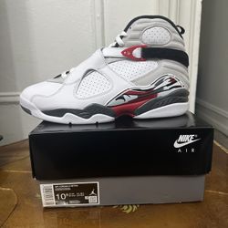 Air Jordan 8 - Bugs Bunny - Size 10.5