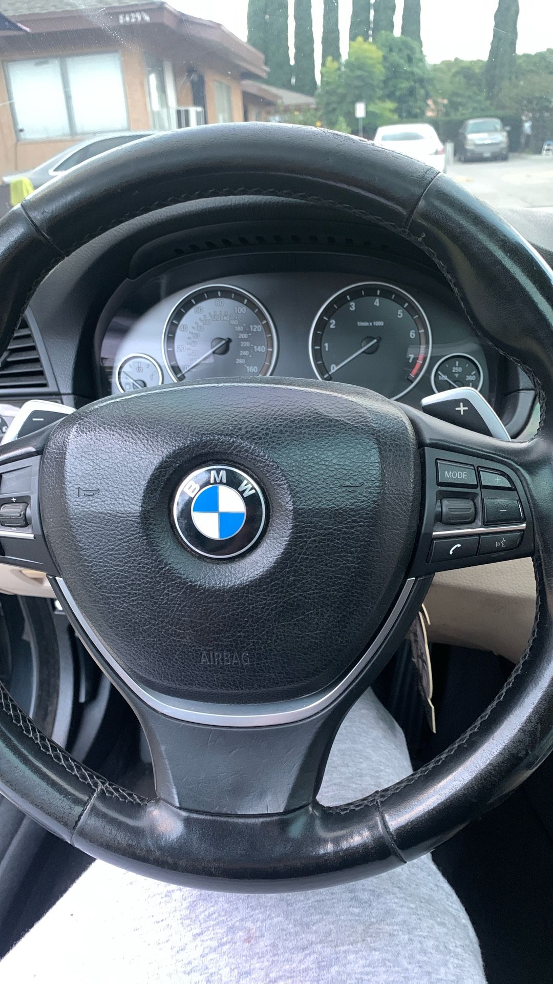 2011 BMW 550i