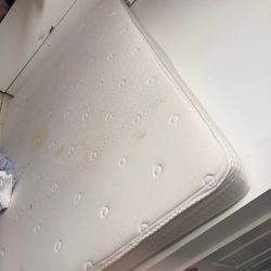 Queen Mattress 