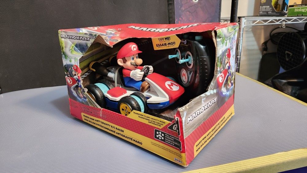 Super Mari Kart 8 Mario Anti-Gravity Mini RC Racer 2.4Ghz