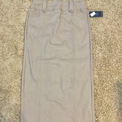 Brand New NYCC Tan Skirt Size 6 Or Small/medium 