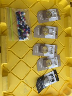 5 Earphones With Extra Ear Pieces 