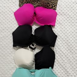 5- Victoria Secrets VS Wired swimsuit bra style top bathing suit 