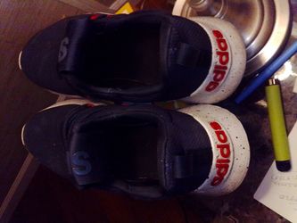 Adidas men's 9 and 1/2 slip-on tennis shoes