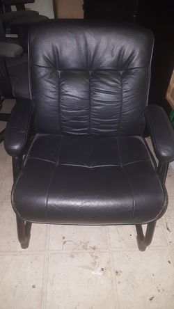 Black leather office chair 4 pc. Available