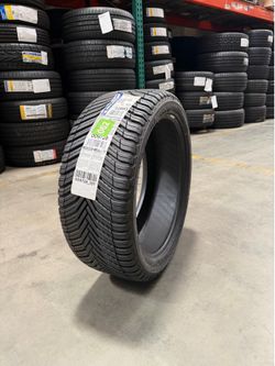 NEW MICHELIN CROSSCLIMATE2 225/40R18 TIRES LLANTAS