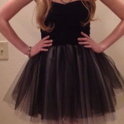 Betsy Johnson FUN  Cocktail Dress!
