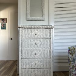 Set Of Dresser And Mirror- White Wicker