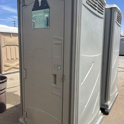 Portable Restroom 
