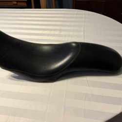Harley Seat 