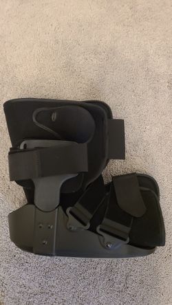 Durable Medical Boot PREMIUM AIR WALKER Adult Size Medium