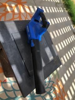 Kobalt Blower