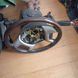 2007 To 2013 Escalade Or Denali Steering Column With Wheel Part