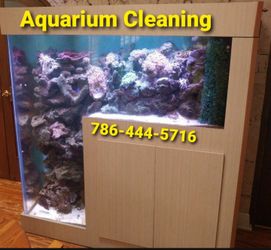 Customer Aquariums Fish Tank Cleaners