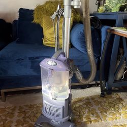Shark Navigator Lift Away Swivel Steering 