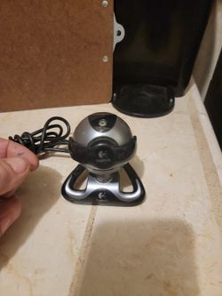 LOGITECH USB WEBCAM