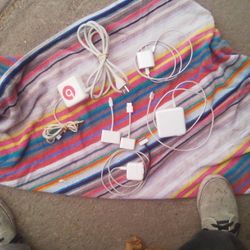 Apple Chargers And Video Accessories 