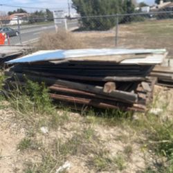 Free Fence Panels And Wood 14665 Ranchero Rd Hesperia 