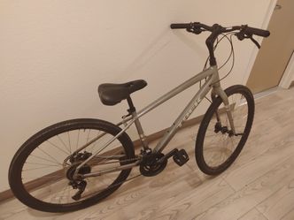 Trek Verve 3, Grey & Silver, Medium Size