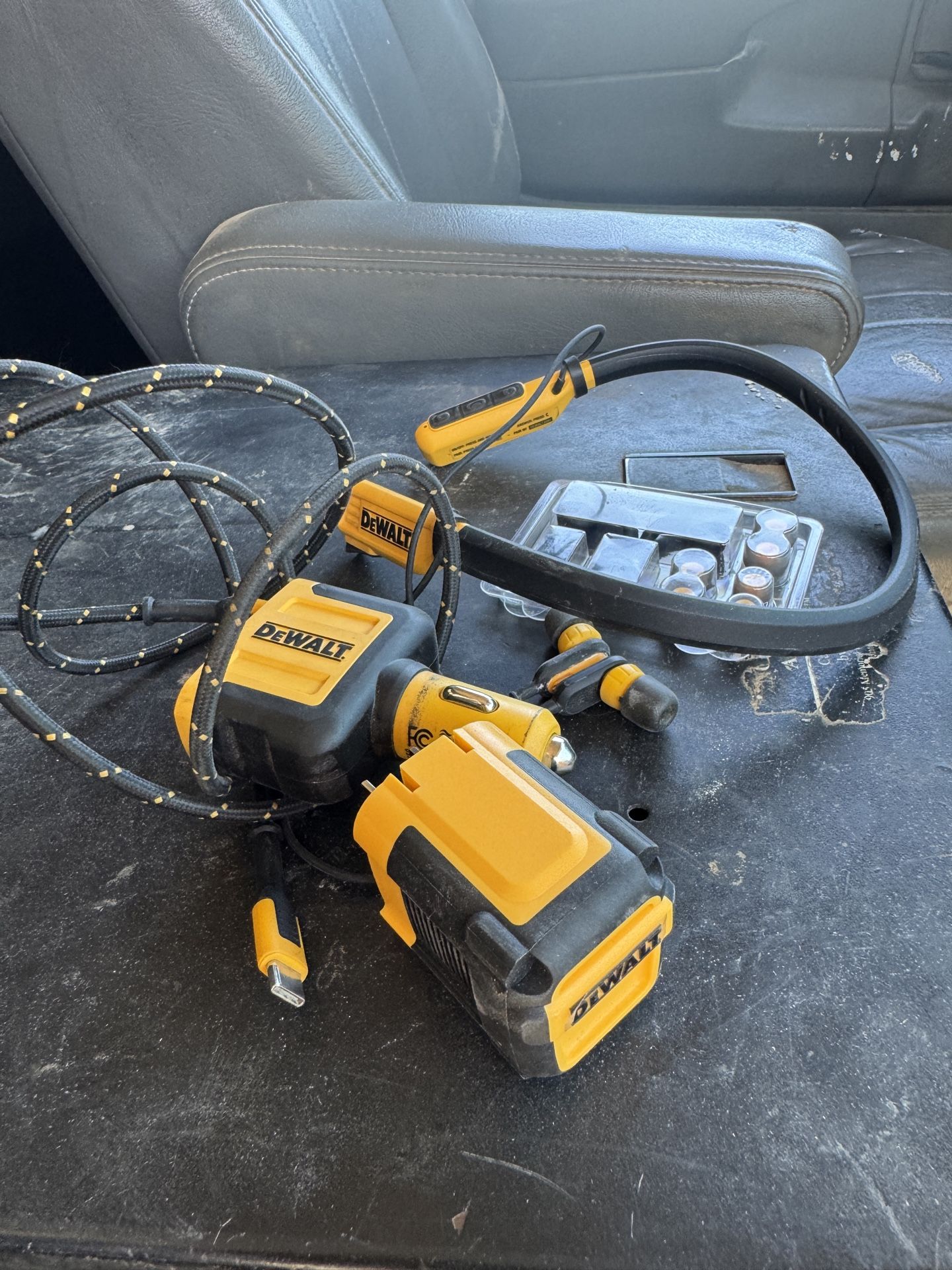 Dewalt