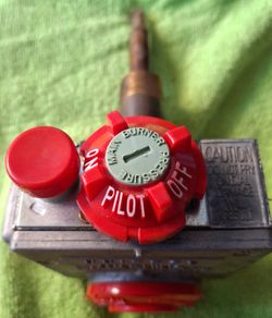 ROBERT SHAW GAS WATER HEATER MAIN BURNER PRESSURE PILOT