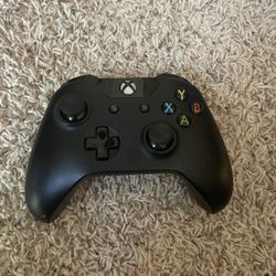 XBOX ONE CONTROLLER