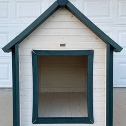 Quality Large House for Dog Dimensions :32”(W)x36”(D)x37”(H) Brand: ECOFLEX 