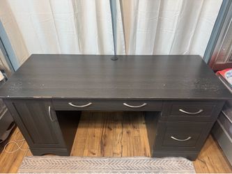 Desk for free