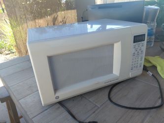 GE microwave $30 obo