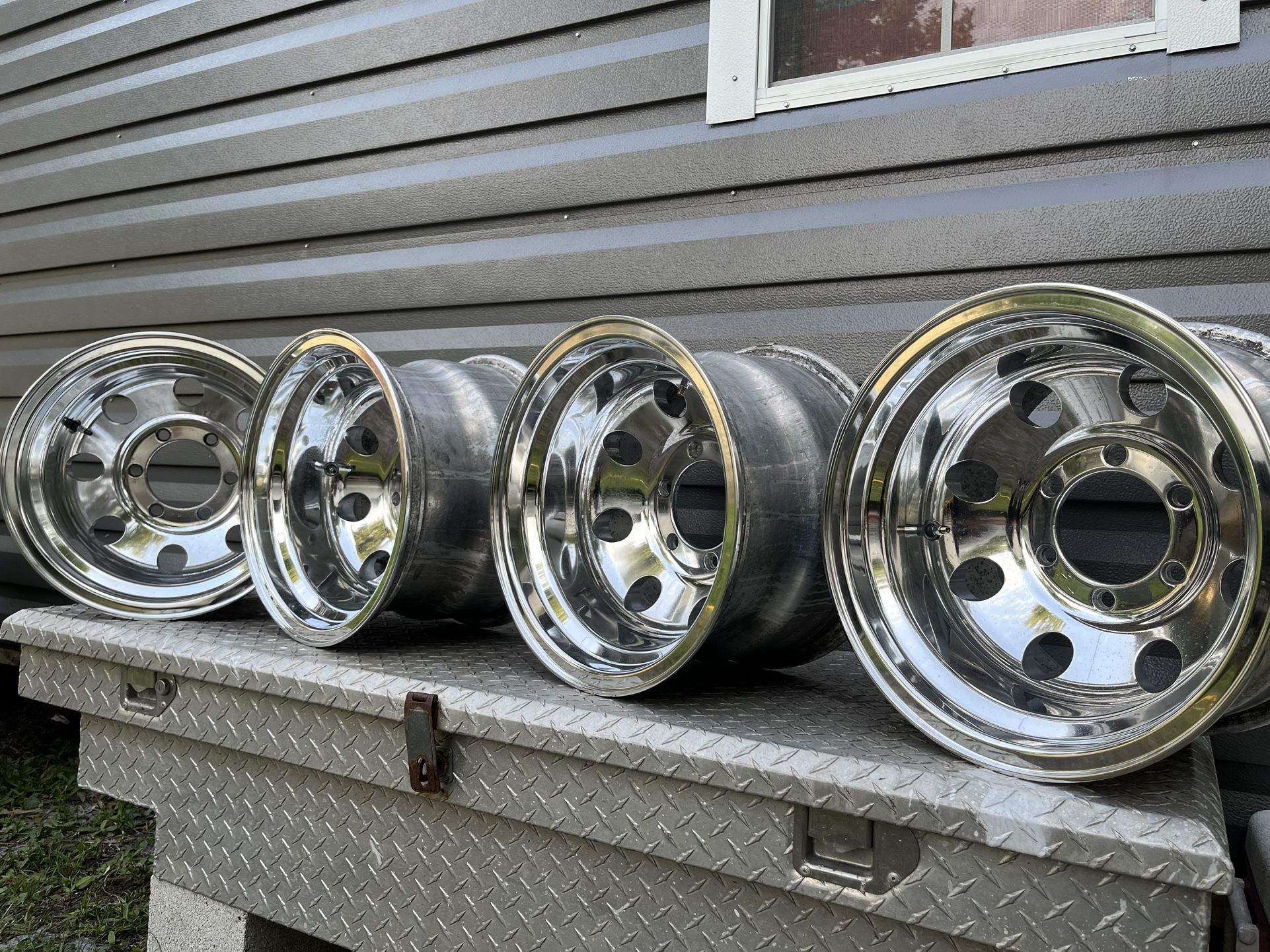 15x10 Alcoas Forged 6 Lug