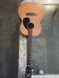 Yamaha Guitar 