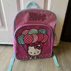 Hello Kitty Backpack 🎒 💖 Used In Excellent Condition 