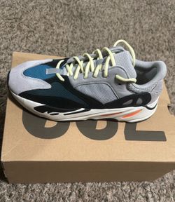 Yeezy Boost 700 Wave Runner