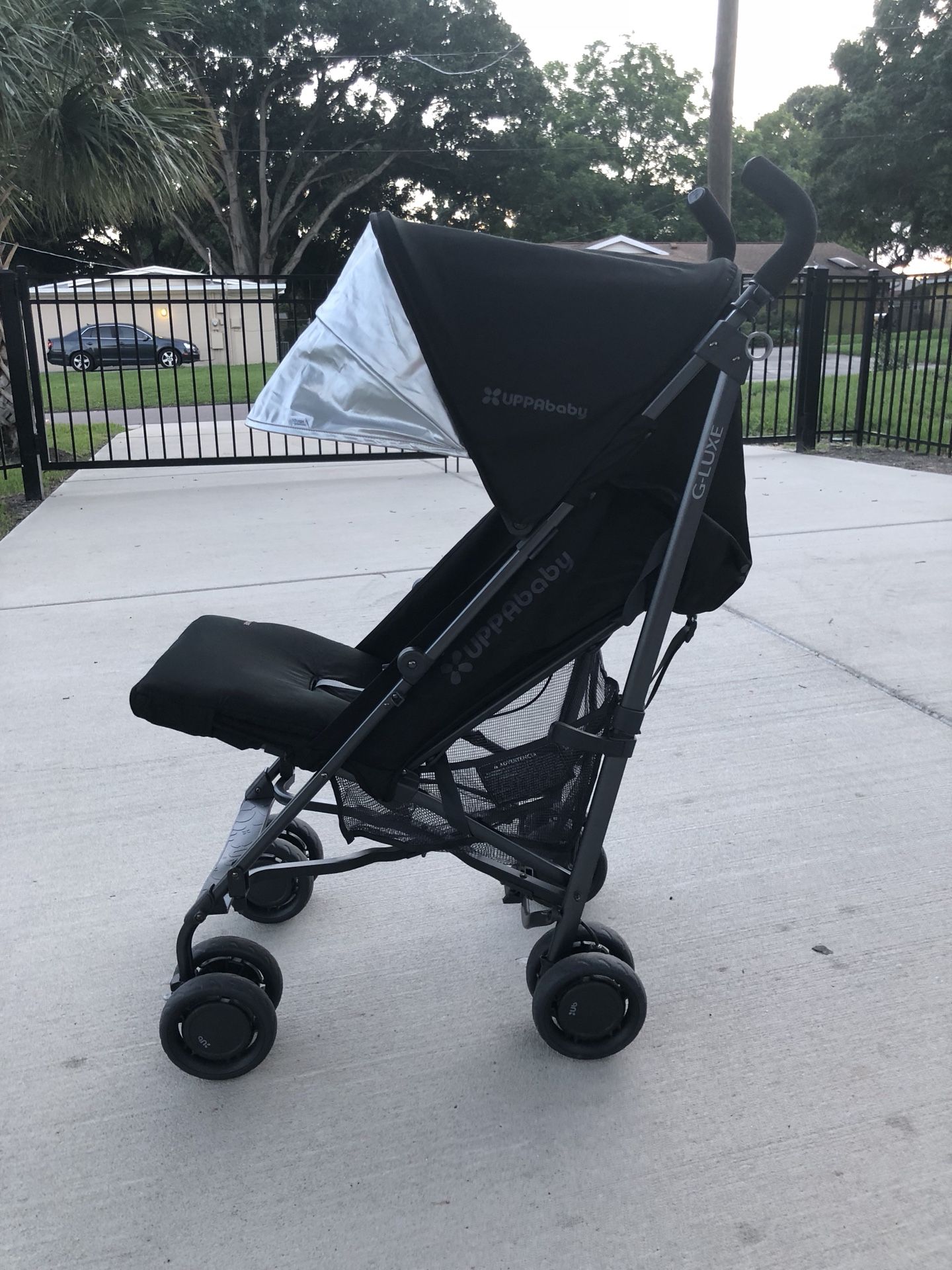 2017 Uppababy G-Luxe Stroller