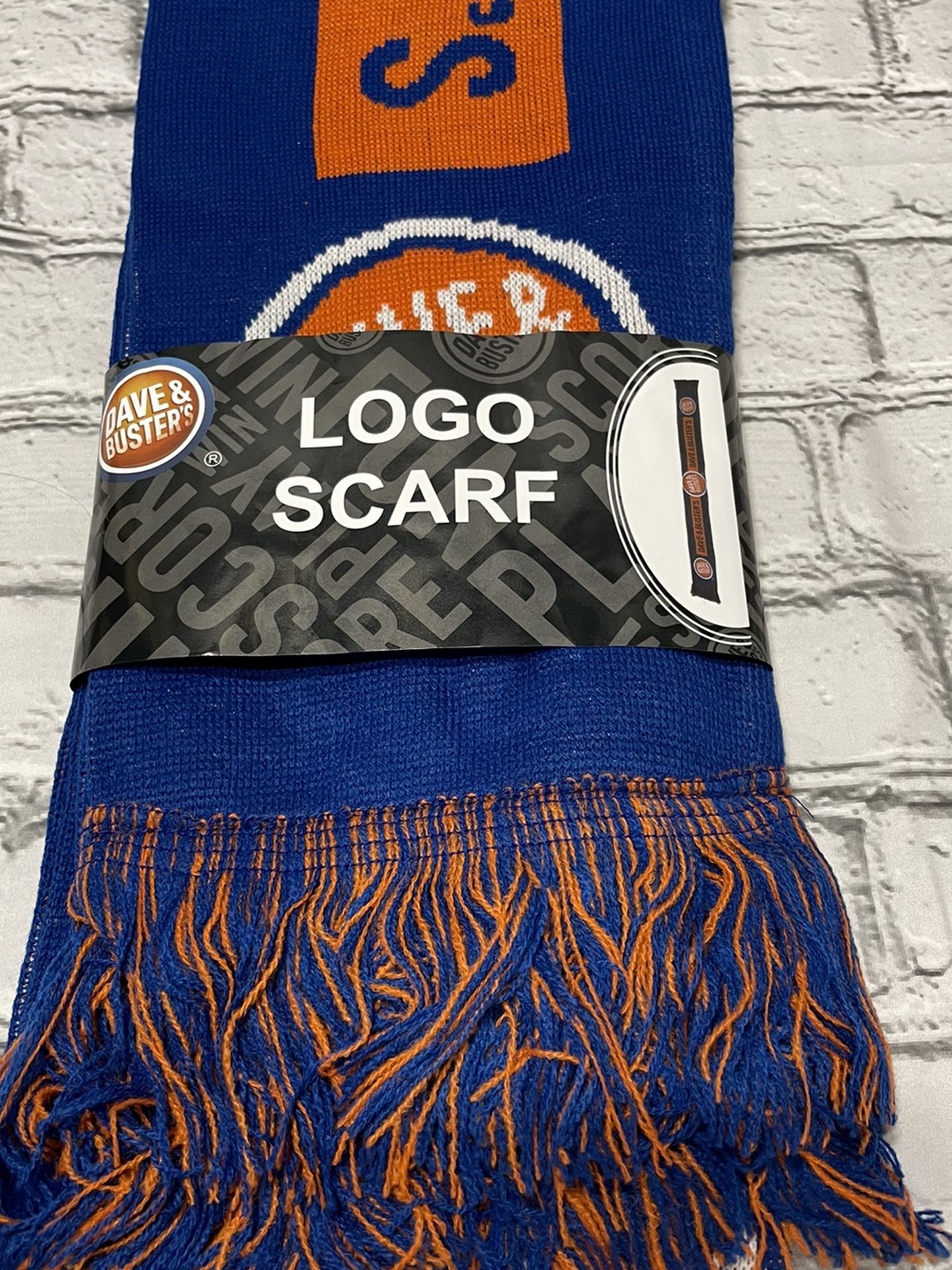 Dave & Busters Logo Scarf NWT