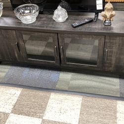 Tv Stand W/4 Doors