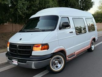 2000 Dodge Ram Van 1500
